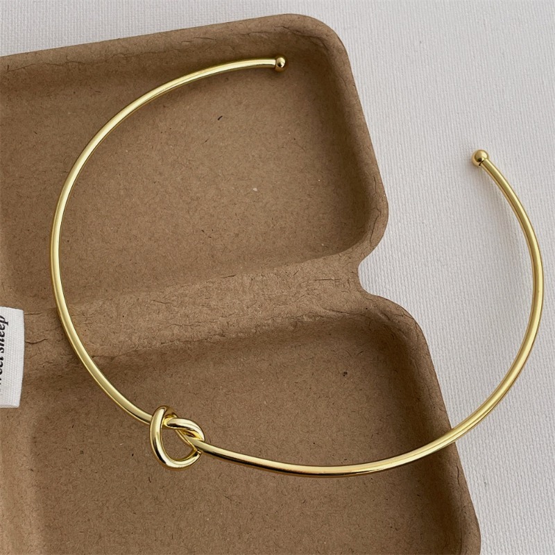 Minar Minimalist Hollow Out Kn - đánh giá và giá Birth Flower Necklace