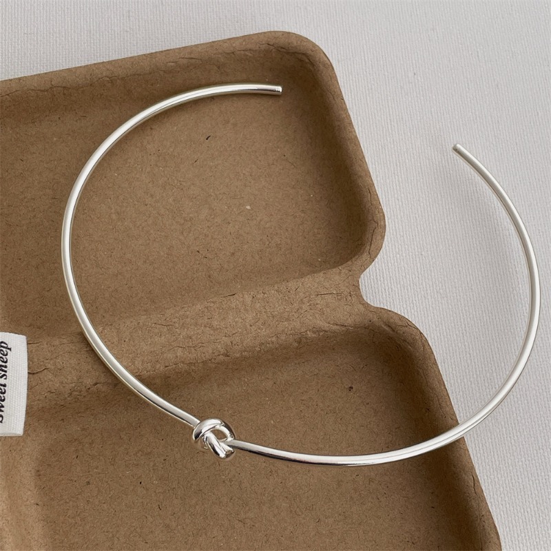 Minar Minimalist Hollow Out Kn - đánh giá và giá Birth Flower Necklace