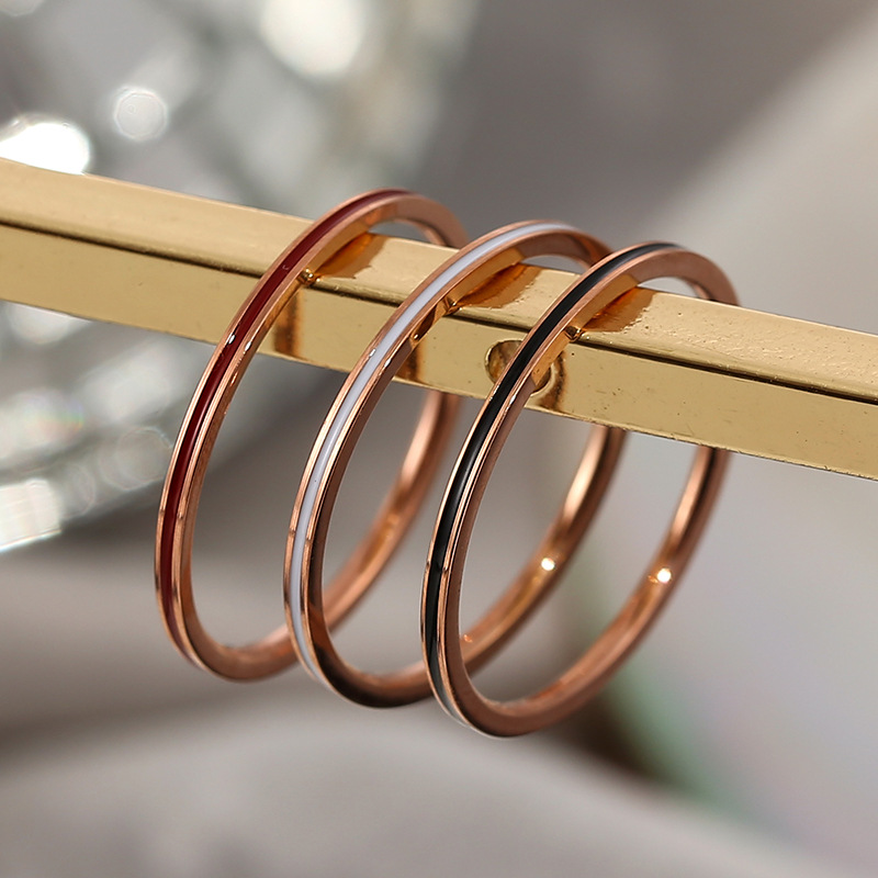 Titanium Steel Rose Gold Color - đánh giá và giá Initial Ring Custom
